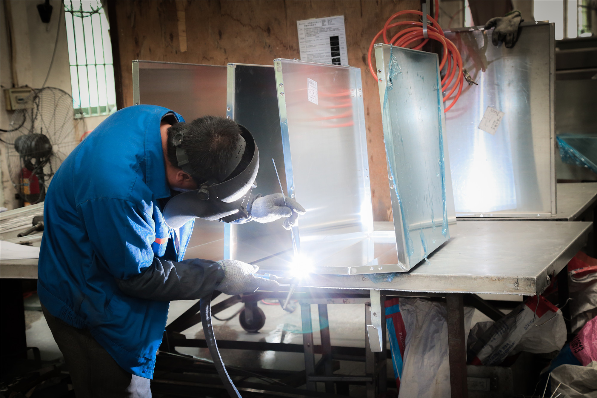 佛山正一鋁單板廠家舉行為綠色添動(dòng)能會(huì)議