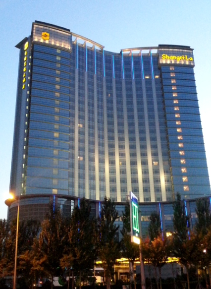 沿街建筑外立面鋁單板裝修“大變身”,城市顏值再提升!